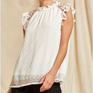 Savanna Janes Planting Ideas Swiss Dot Blouse in Ivory Size Medium